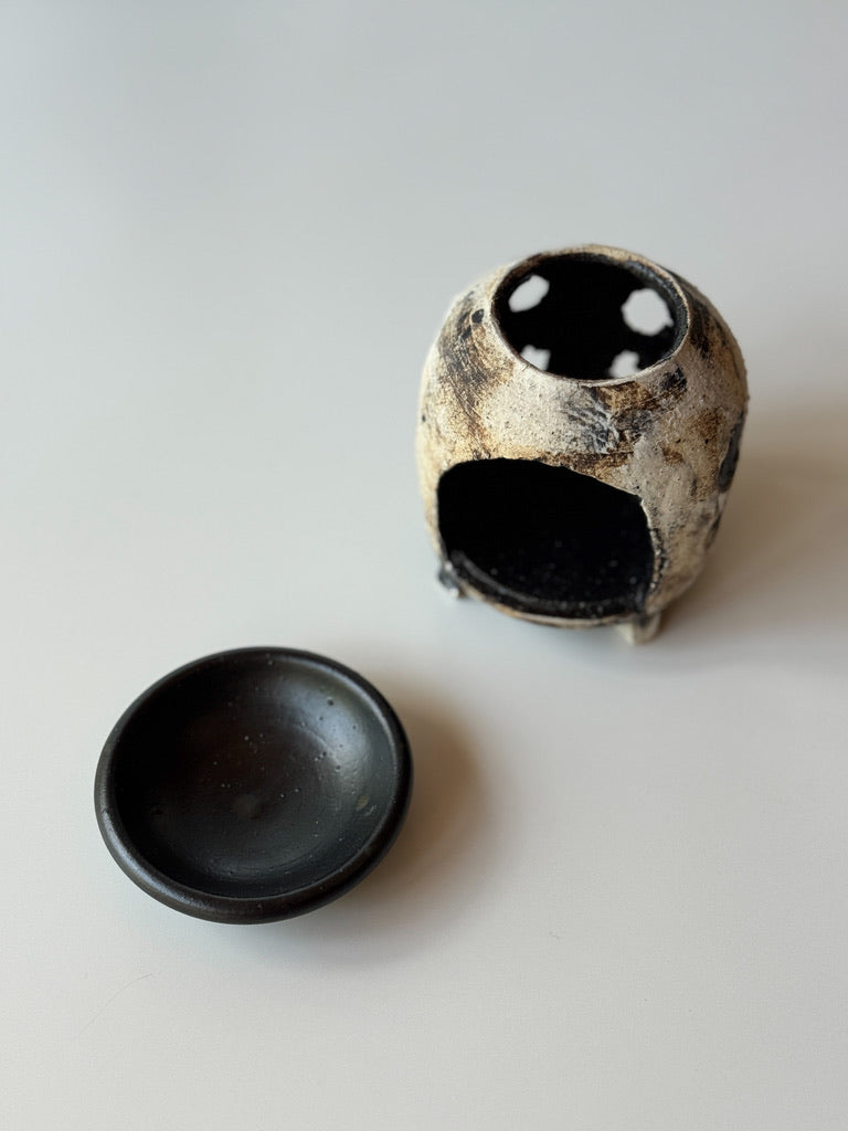 Yamanokuchi Kiln -Chakōro (Tea Incense Burner), A