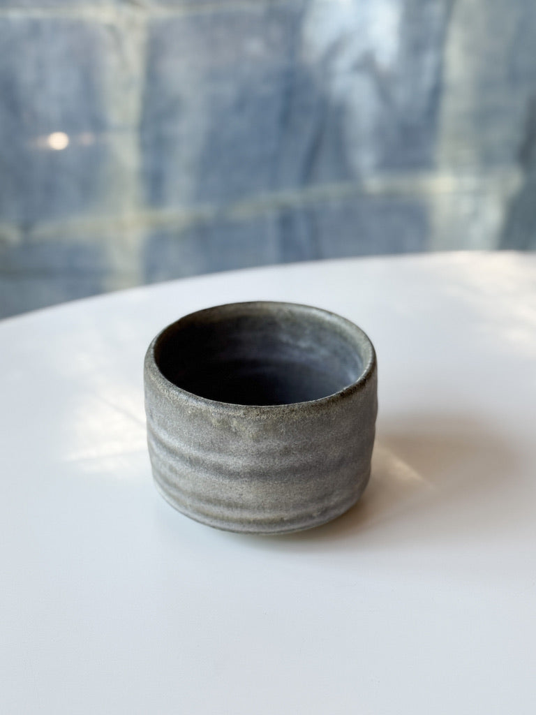 Issaki kiln -  Matcha Bowl, Straw ash glaze