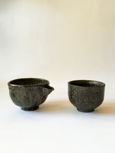 Load image into Gallery viewer, Moriyama Kiln - &quot;Teno&quot; Yunomi Tea Cup, Dark
