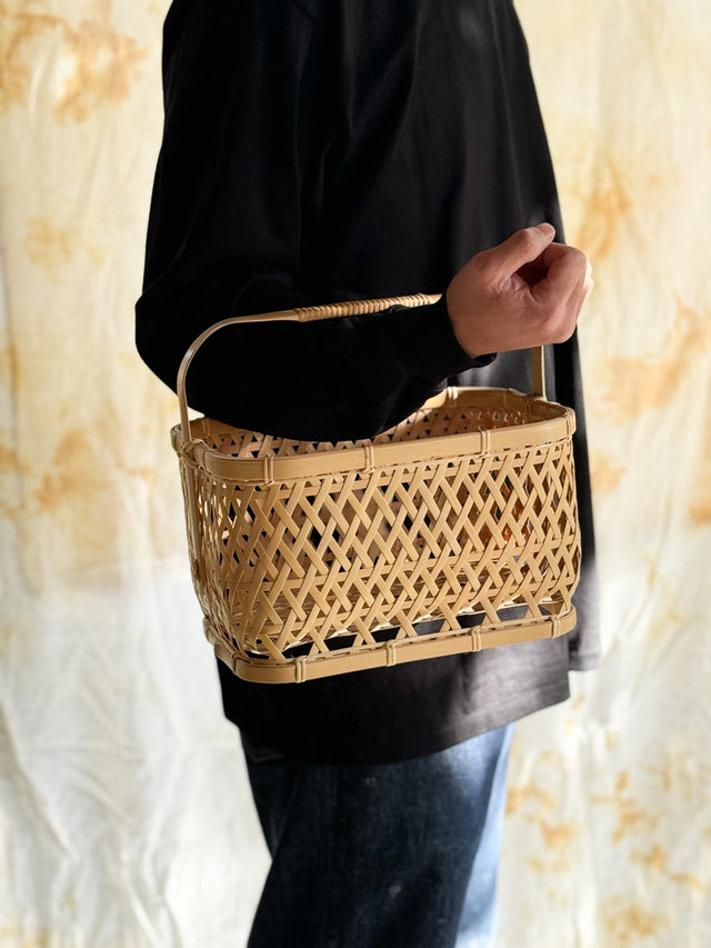 Bamboo Basket by Youn Minyoung - "Sukkiri Kaban", Medium