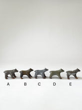 Load image into Gallery viewer, Nakadera kiln - Bear ornament
