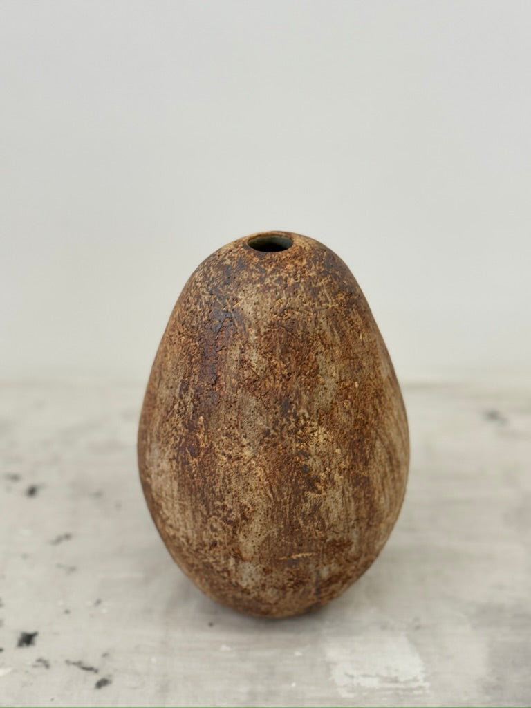 Hiroki Kanazawa -  Long Vase, Short