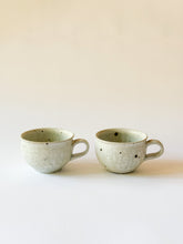 Load image into Gallery viewer, Moriyama Kiln - Mug Cup Round bottom
