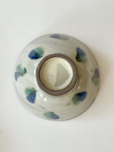 Load image into Gallery viewer, Chihiro Kiln -  &quot;Yachimun&quot; style bowl
