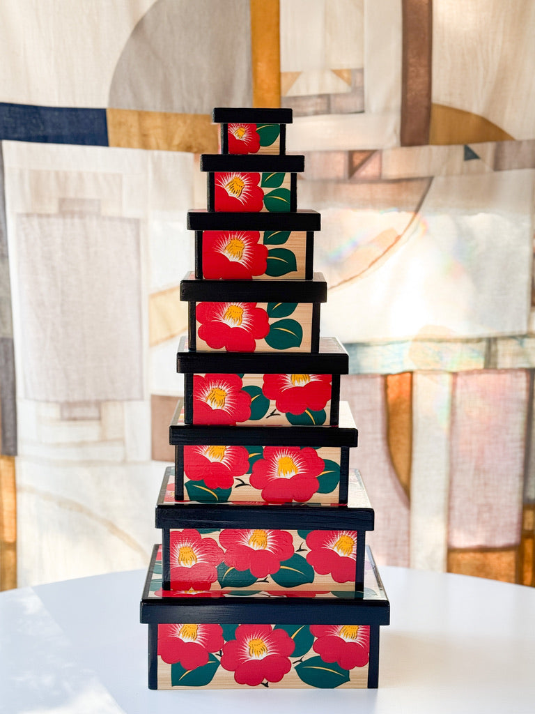 Sumioka Folk Toy Factory - "Hanatebako" Camellia Box, Red