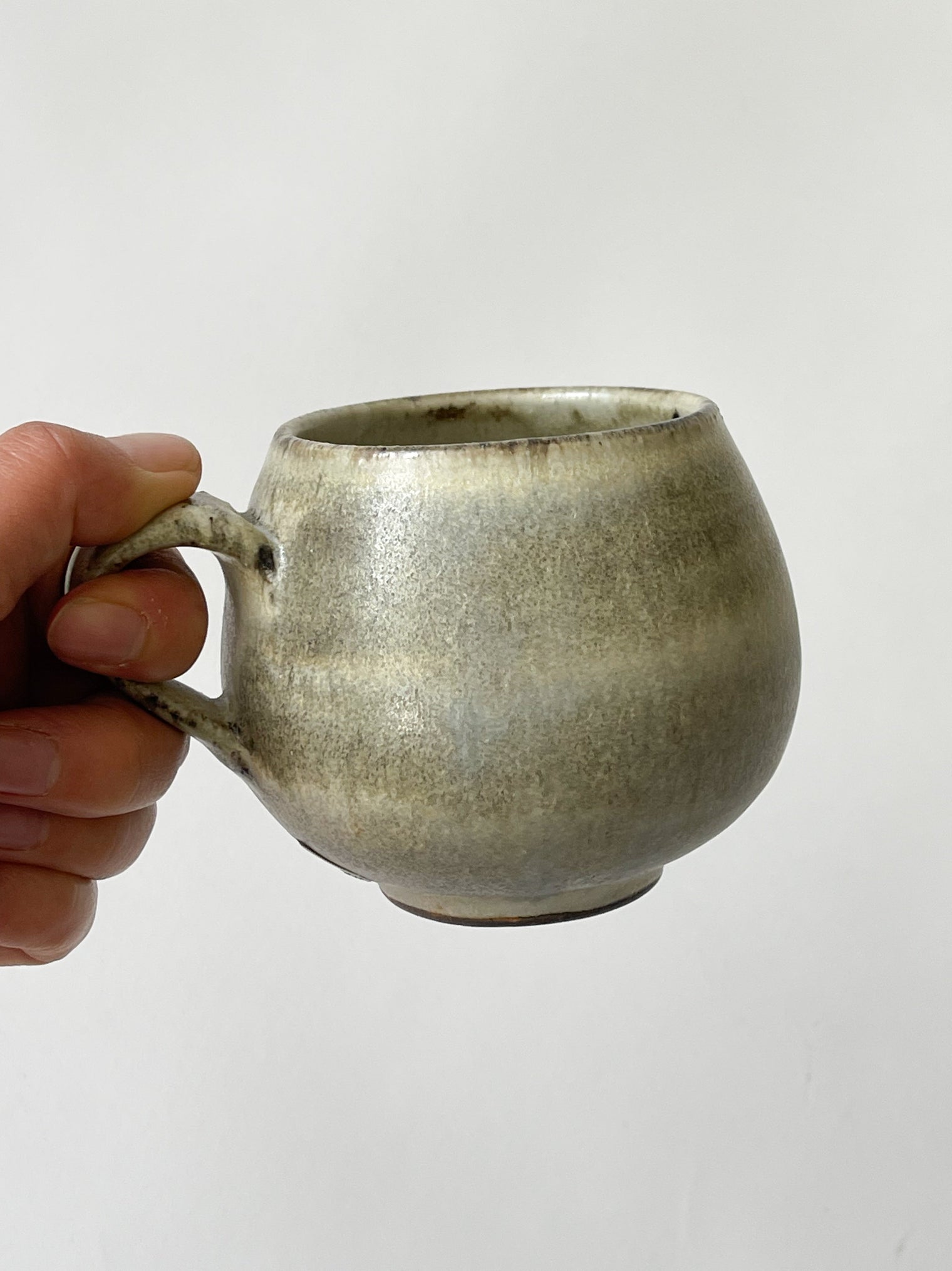 Issaki kiln -  Mug cup, round