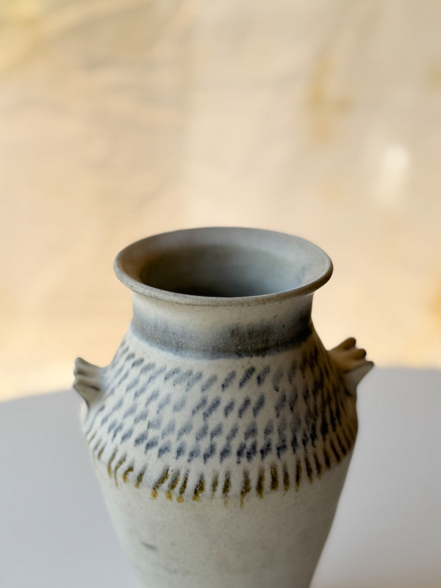 Issaki kiln -  Vase with wings!