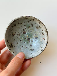 Moriyama Kiln -  "Teno" sake cup, 2