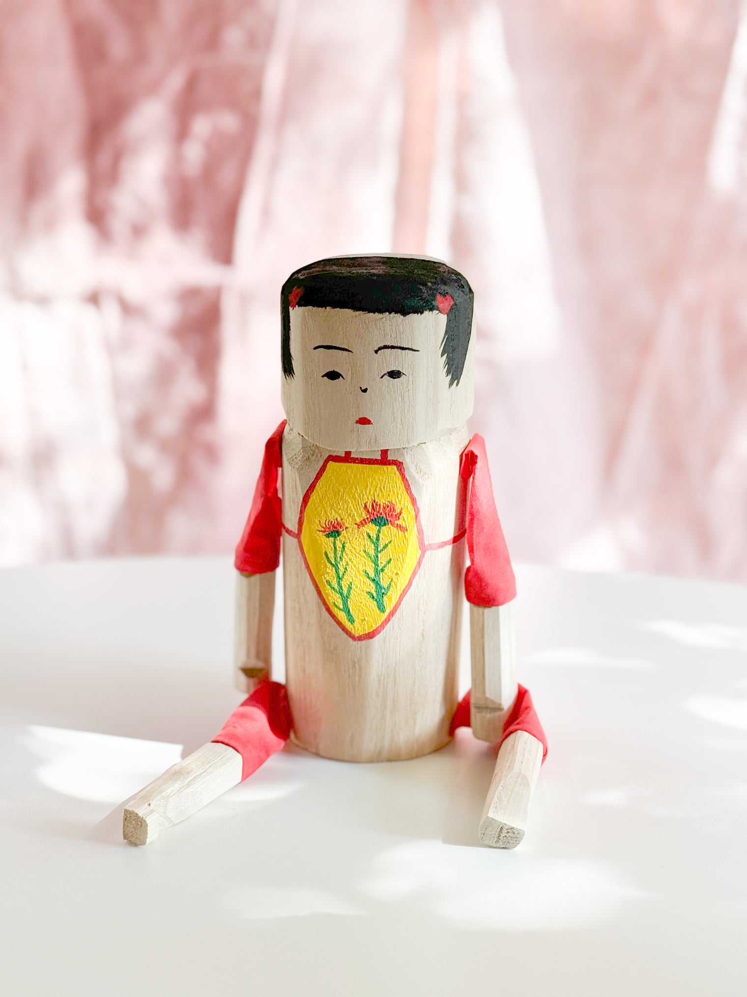 Tetsuji Kuwahara - Kokeshi doll "Okinjyo"