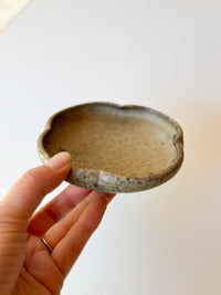 Moriyama Kiln - "Hana" flower mini plate