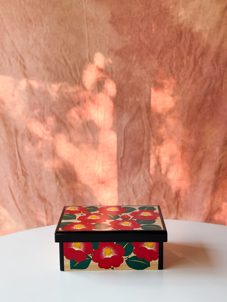 Sumioka Folk Toy Factory - "Hanatebako" Camellia Box, Red