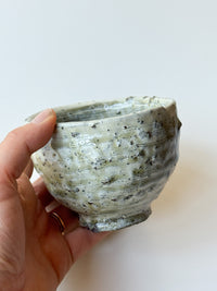 Yamanokuchi Kiln - "Kawaura" tea cup