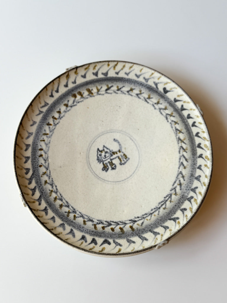 Issaki kiln -  Straw White Ash Glaze Plate, CAT!