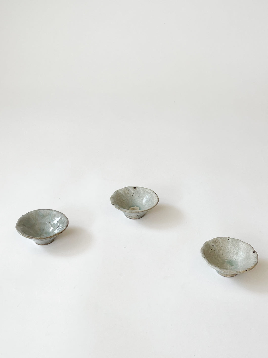 Moriyama Kiln - Tiny Bowl, white