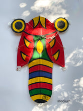 Load image into Gallery viewer, Magoji Kite - Cicada
