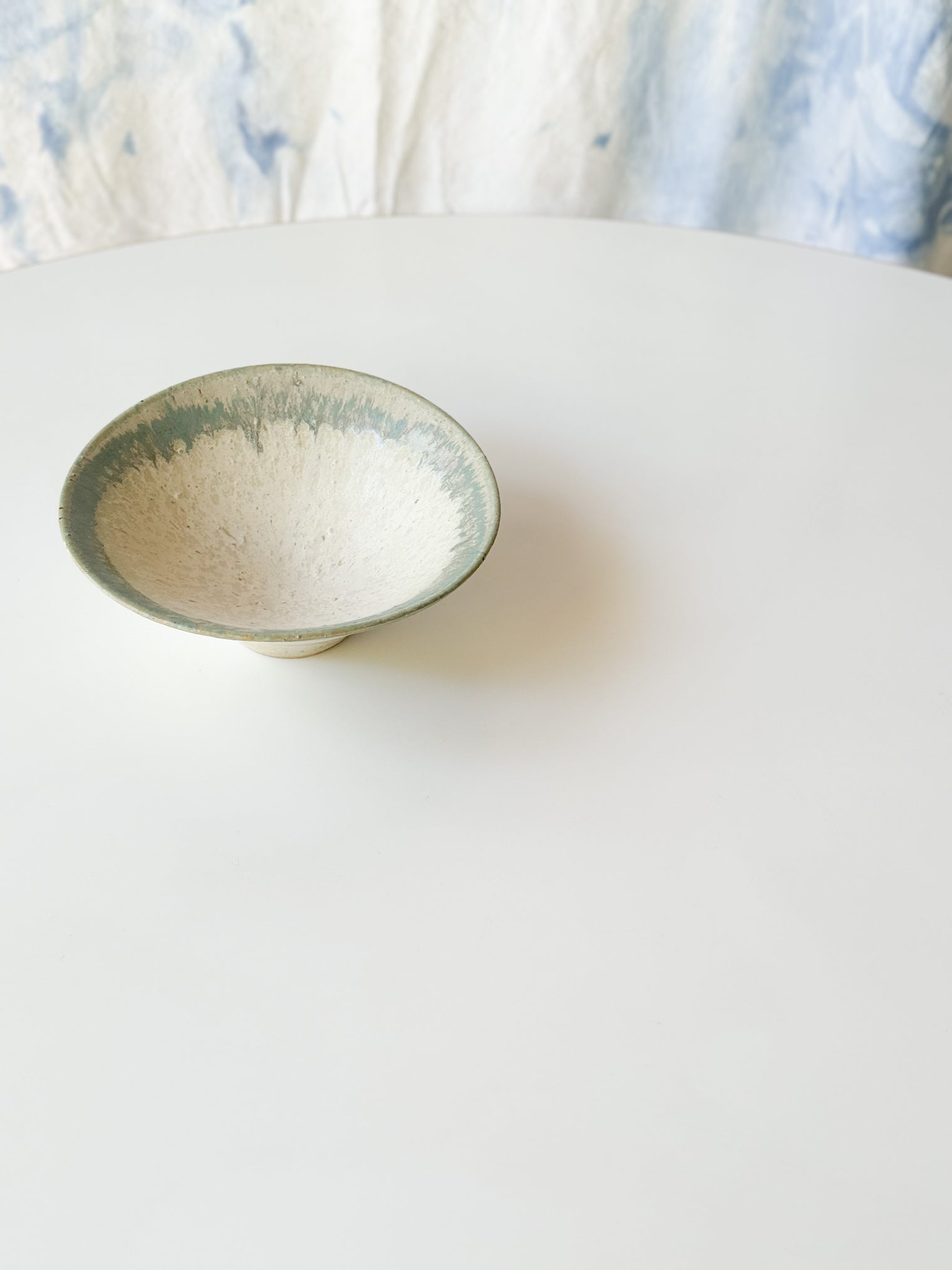 Ayoo Pottery by Naoki Kanazawa - Oval bowl, "Still sleepy"