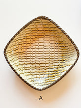 Load image into Gallery viewer, Fumoto Kiln -  Square Serving Bowl
