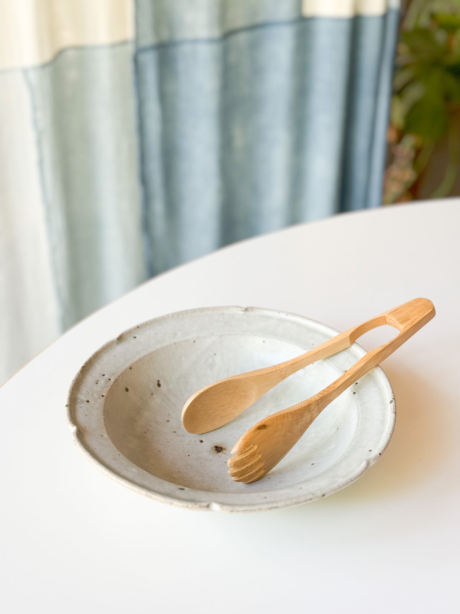 Moriyama Kiln - Flower Shallow Bowl