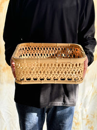 Bamboo Basket by Youn Minyoung - "Sukkiri Kago"