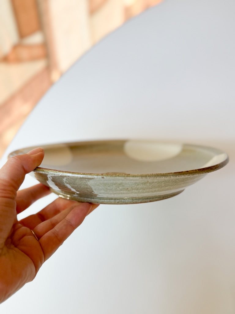 Kajiya Kiln - Plate, Makugake White