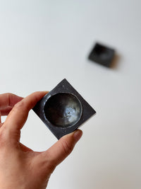 Yamanokuchi Kiln - Tiny Square Garnish Holder, Black