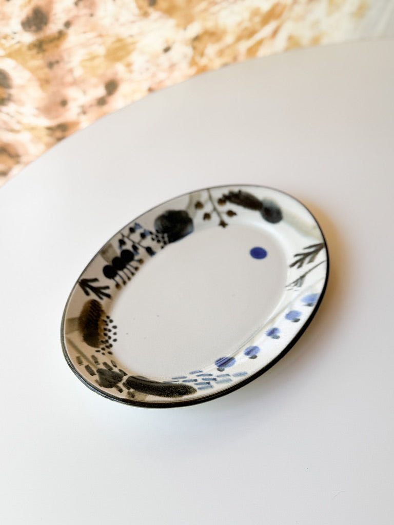 Yuko Shige Porcelain - Oval Plate
