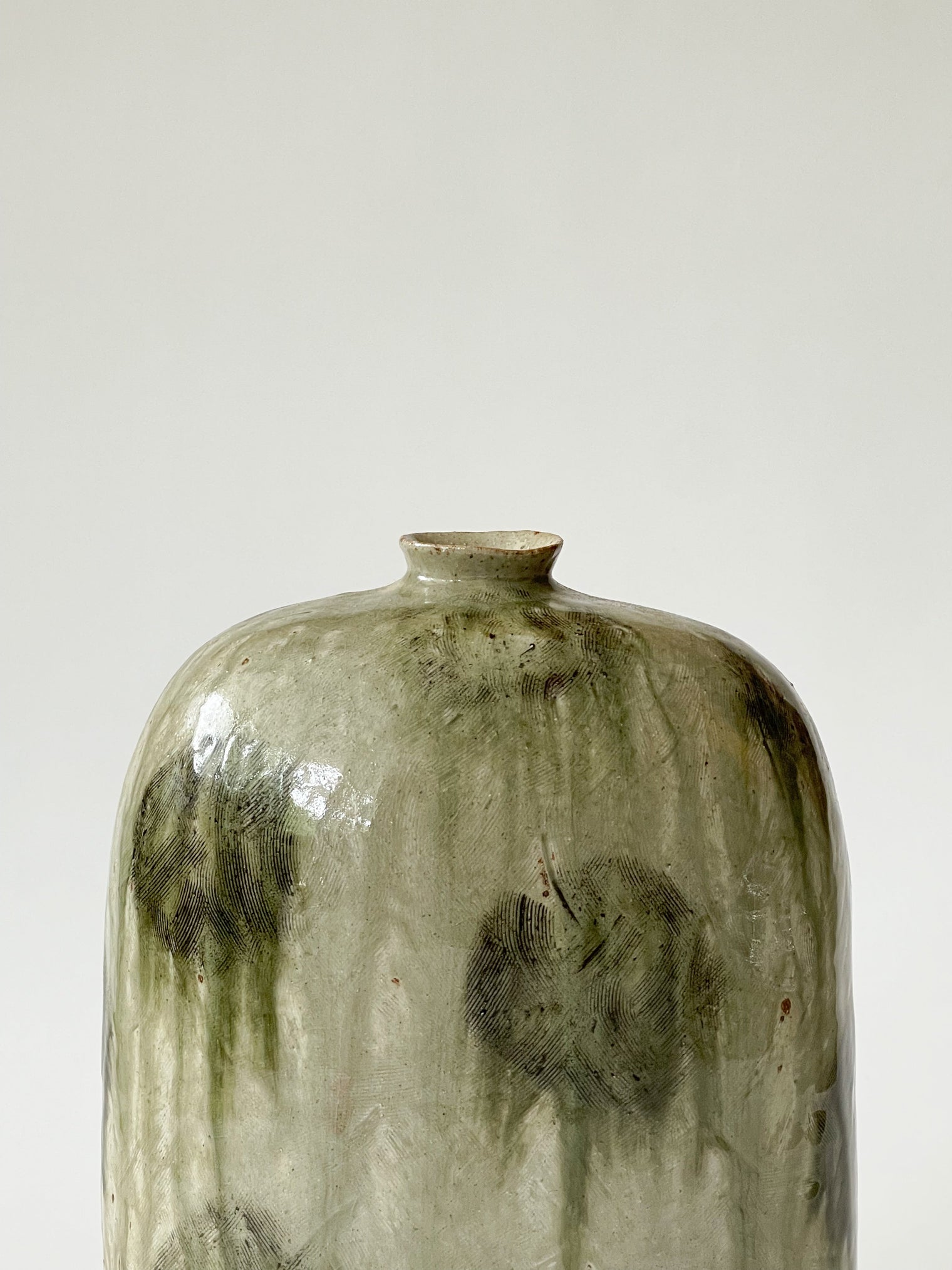 Chihiro Kiln -  Big green vase