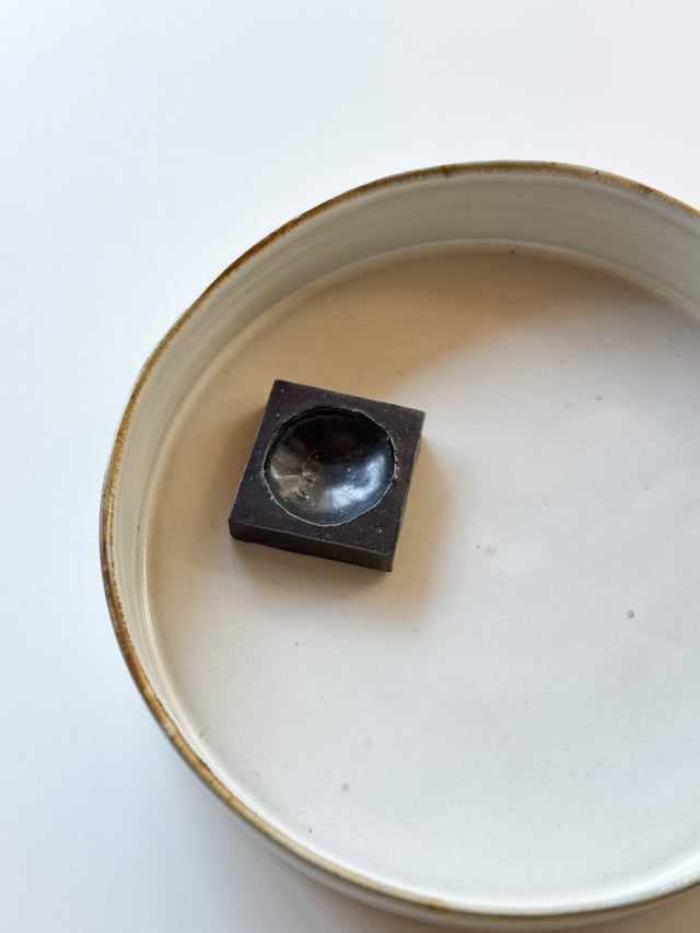 Yamanokuchi Kiln - Tiny Square Garnish Holder, Black