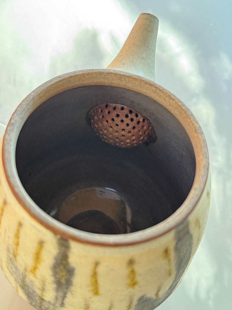 Issaki kiln - Tea Pot "Mat"