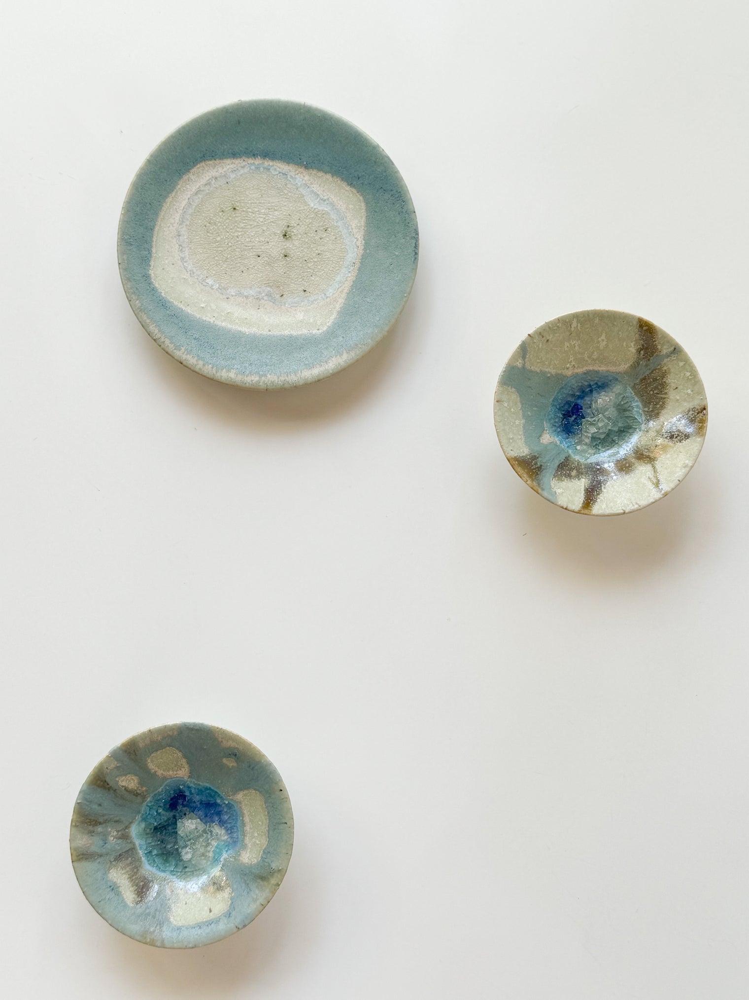 Ayoo Pottery by Naoki Kanazawa -  Small plate, "Lake on the planet"