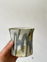 Load image into Gallery viewer, Issaki kiln -  Rock cup, Wave
