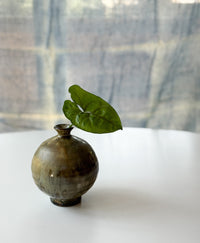 Yamanokuchi Kiln - Round bud vase