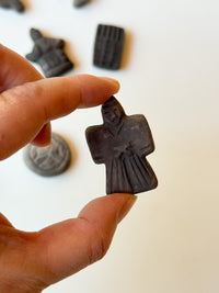 Clay doll - "Menko" Clay Chopsticks Rest