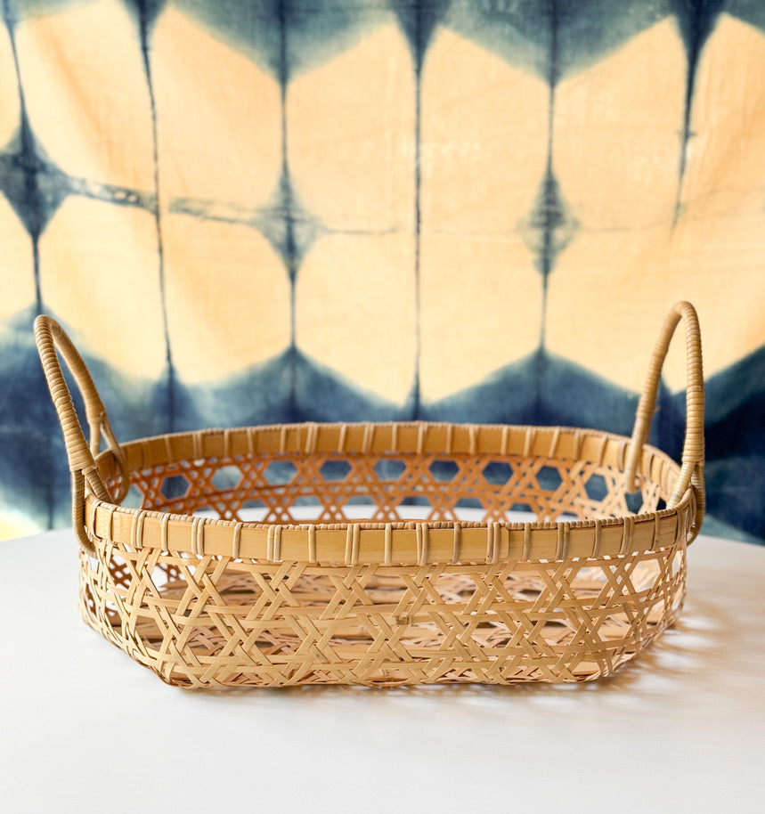 Yasuo Fukusaki - Shallow bamboo basket, two handle