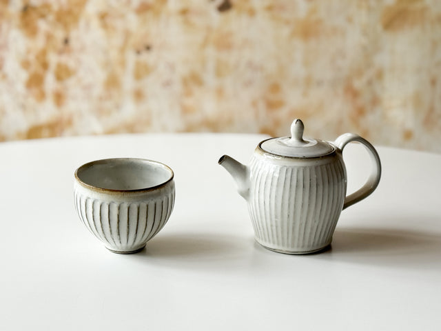 Yamanokuchi Kiln- "Moon light" Tea Pot