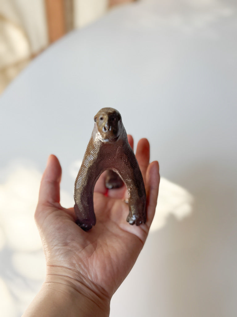 Nakadera kiln - "Amabiko" ceramic figurine