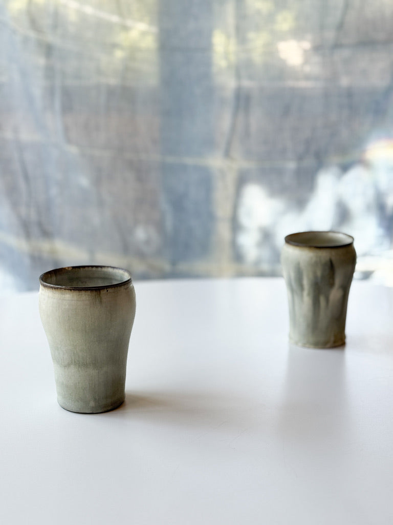 Issaki kiln -  Tumbler with Light Glaze