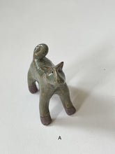 Load image into Gallery viewer, Nakadera kiln - Shiba dog

