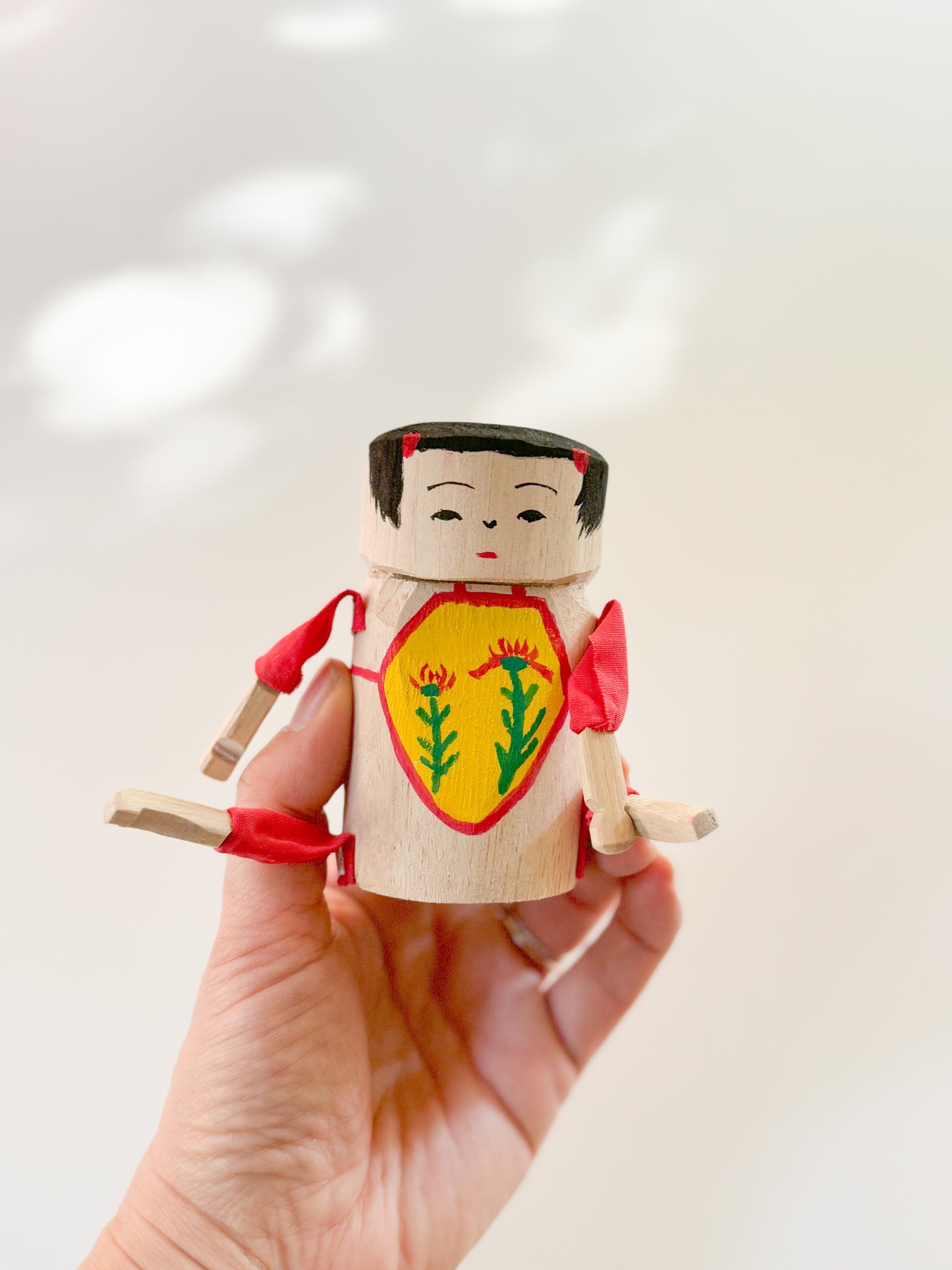 Tetsuji Kuwahara - Kokeshi doll "Okinjyo"