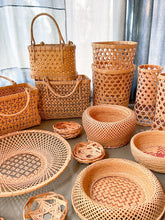 Load image into Gallery viewer, Yasuo Fukusaki - Bamboo basket, Flat
