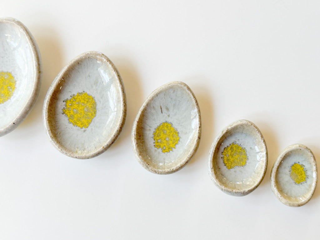 Mizuho Kiln - Stacking Mini Eggs