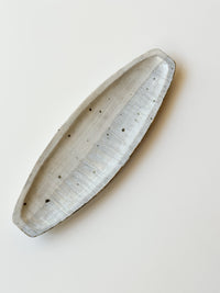 Moriyama Kiln - Leaf plate, white