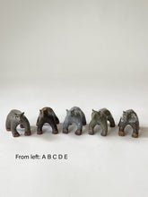 Load image into Gallery viewer, Nakadera kiln - Bear ornament
