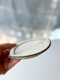 Issaki kiln - Small Leaf Plate