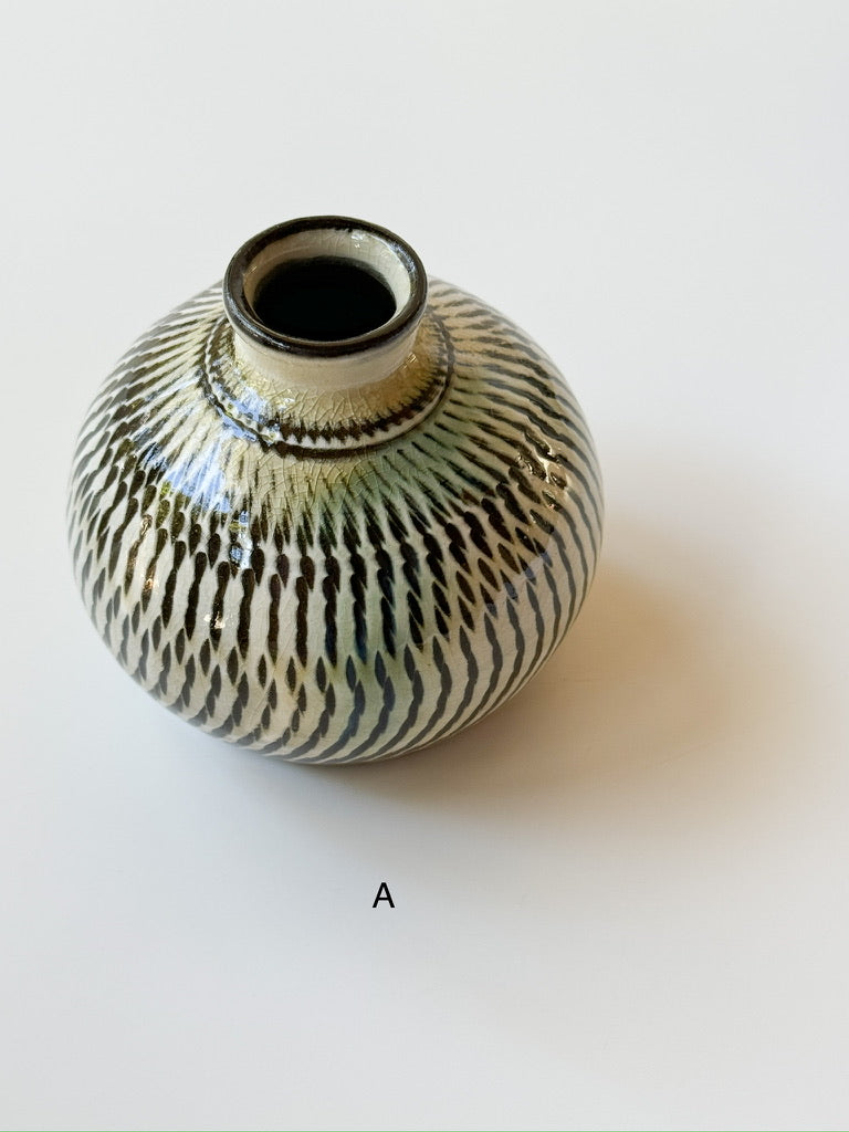 Onta Kiln -  Round Vase