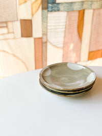 Kajiya Kiln - Plate, Makugake White