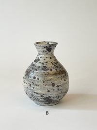 Moriyama Kiln -  "Teno" bottle