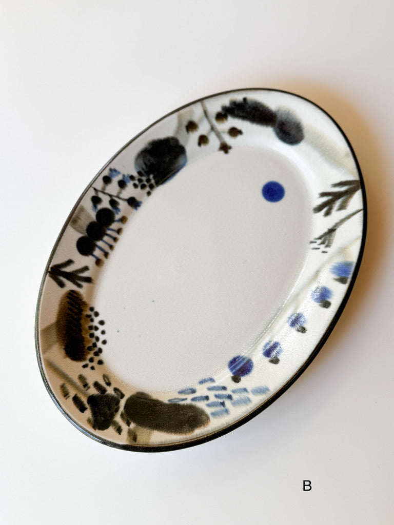 Yuko Shige Porcelain - Oval Plate