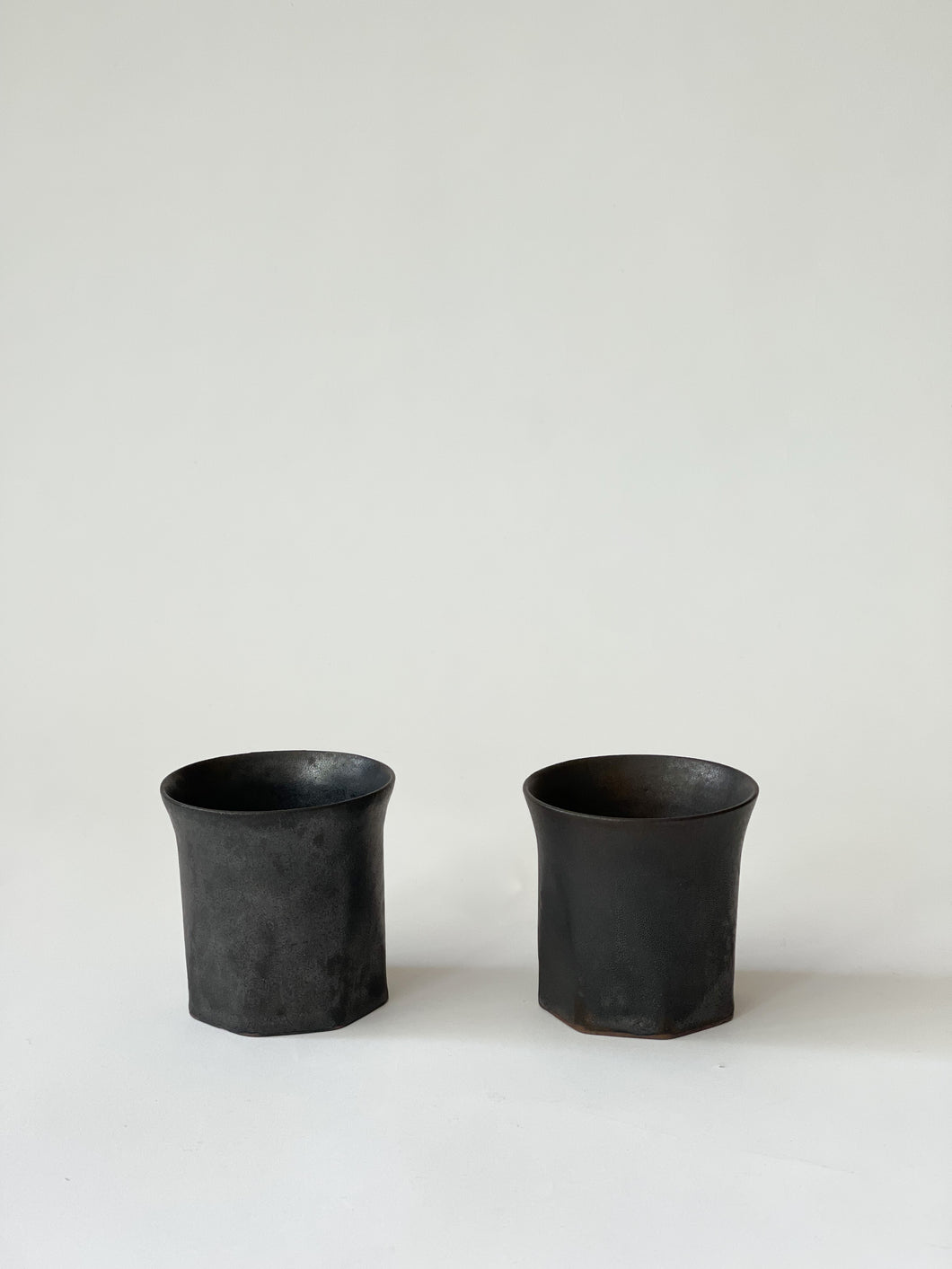 Issaki kiln -  Rock cup, Black