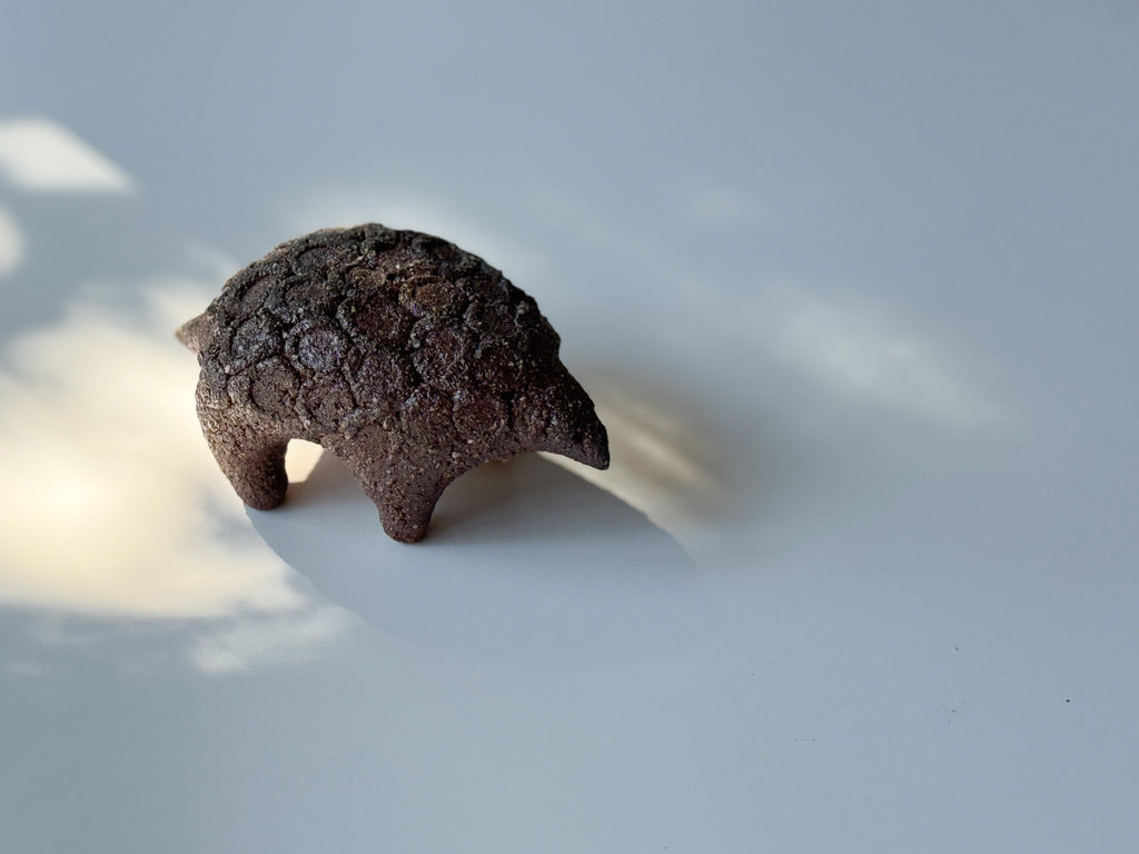 Nakadera kiln - Small Creature Figurine, Tortoise